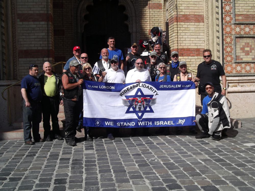 Londonból a Maccabi Játékokra – motorral Londonból a Maccabi Játékokra – motorral