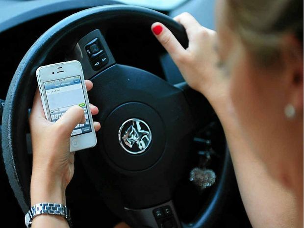 Miért nem telefonálunk az autóban Sábeszkor? – Frölich Róbert országos főrabbi aktuális írása Miért nem telefonálunk az autóban Sábeszkor? – Frölich Róbert országos főrabbi aktuális írása