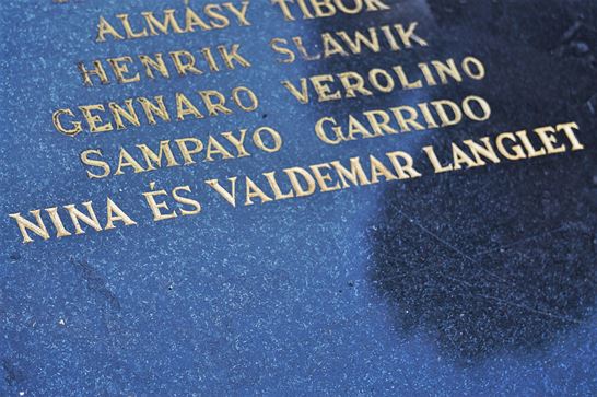 A zsidómentő Nina és Valdemar Langlet emléke előtt tisztelegtek A zsidómentő Nina és Valdemar Langlet emléke előtt tisztelegtek