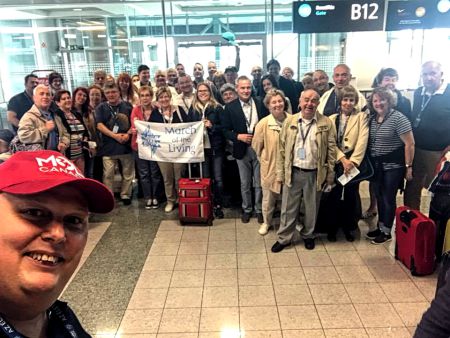 Szépszámú magyar delegáció utazott el az izraeli Élet Menetére Szépszámú magyar delegáció utazott el az izraeli Élet Menetére