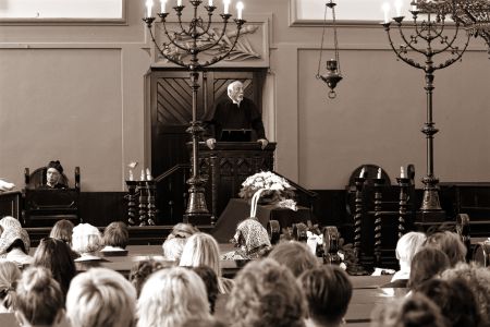 Végső búcsút vettünk Stern Pétertől Végső búcsút vettünk Stern Pétertől