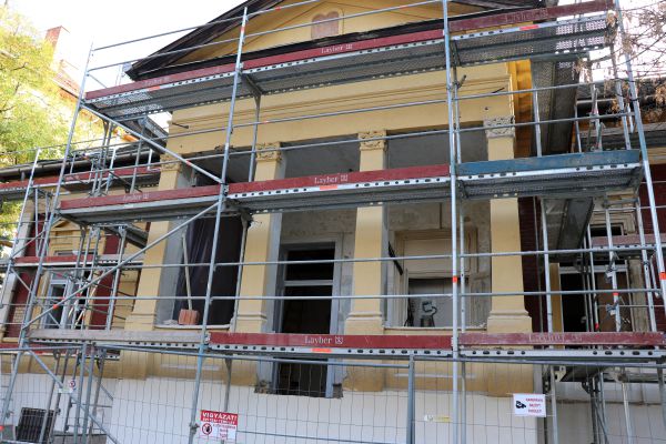 Ajánlattételi felhívás a zuglói zsinagóga átalakítási munkálatai kapcsán Ajánlattételi felhívás a zuglói zsinagóga átalakítási munkálatai kapcsán