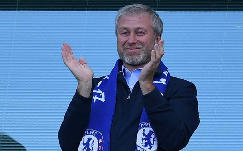 A Chelsea tulajdonosa 5 millió dollárral száll be az antiszemitizmus elleni küzdelembe A Chelsea tulajdonosa 5 millió dollárral száll be az antiszemitizmus elleni küzdelembe