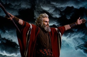 the-ten-commandments-movie-clip-screenshot-parting-the-red-sea_large