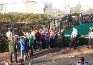 Buszon robbantottak Jeruzsálemben, tizenöten megsebesültek