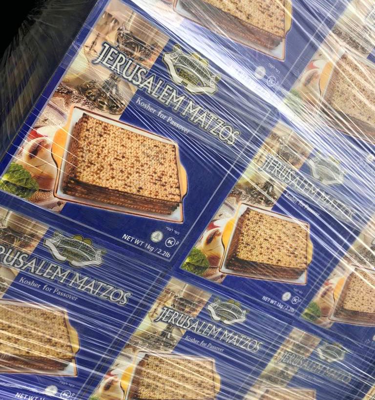 Már vásárolhatóak a pészachi termékek a Kosher Deliben Már vásárolhatóak a pészachi termékek a Kosher Deliben