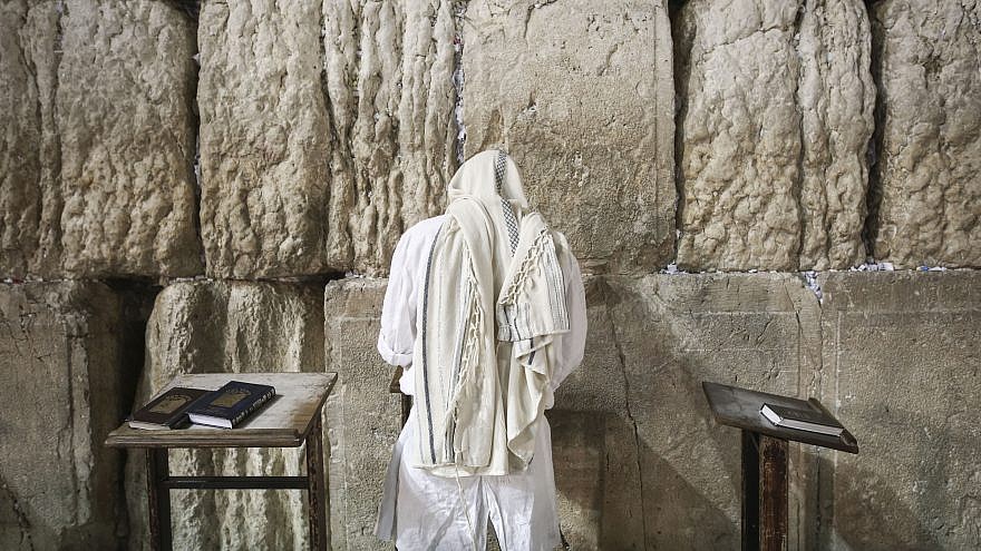 Jom Kippur legnagyobb próbatétele: huszonöt óra étlen-szomjan Jom Kippur legnagyobb próbatétele: huszonöt óra étlen-szomjan