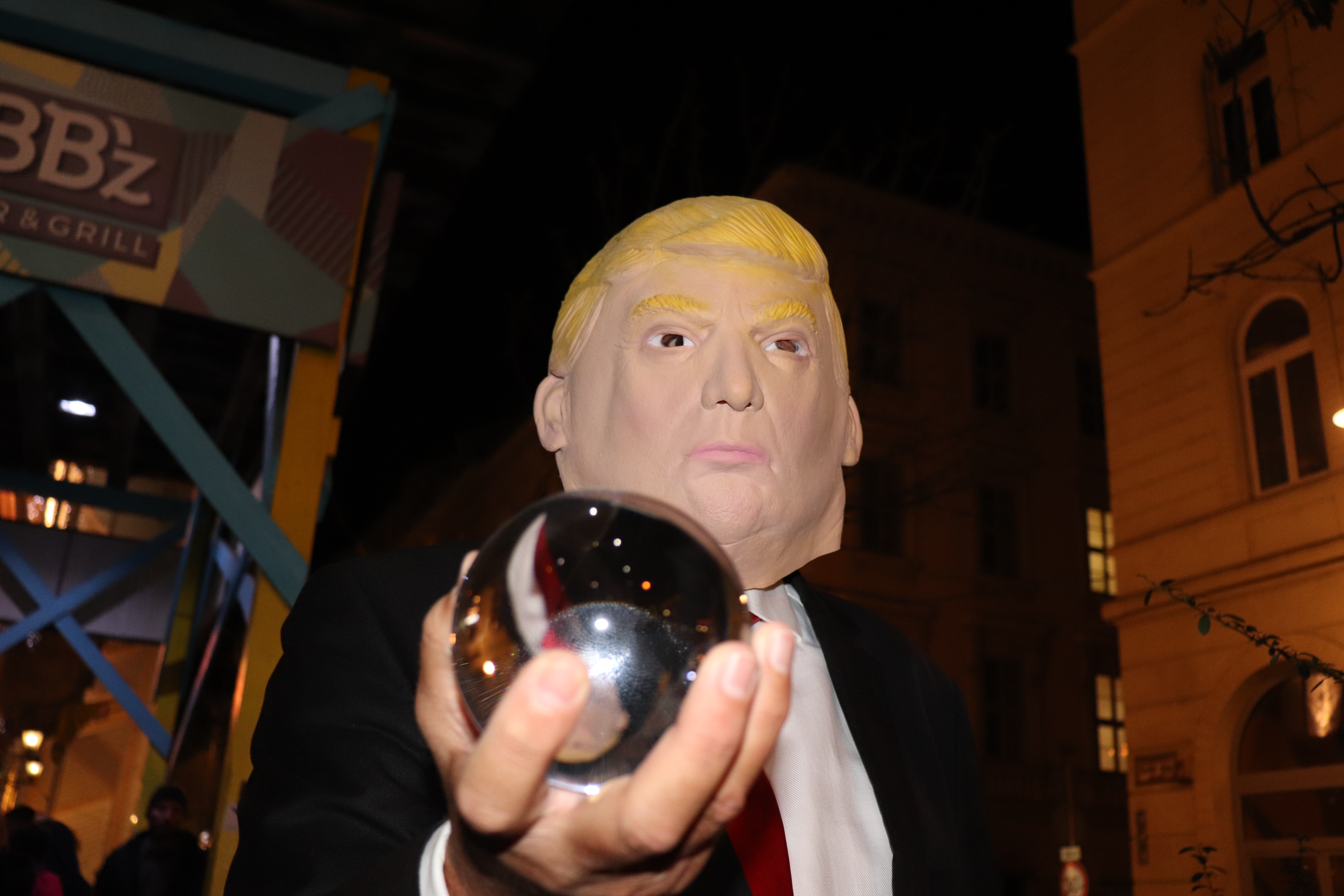 Az egész város Purim lázban égett Az egész város Purim lázban égett