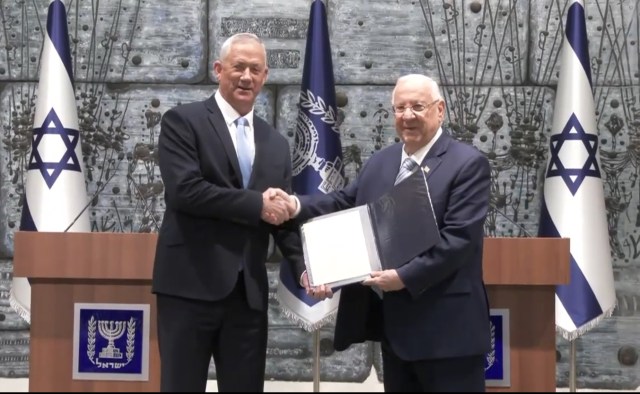 Meghosszabbították Gánc kormányalakítási megbízatását Meghosszabbították Gánc kormányalakítási megbízatását