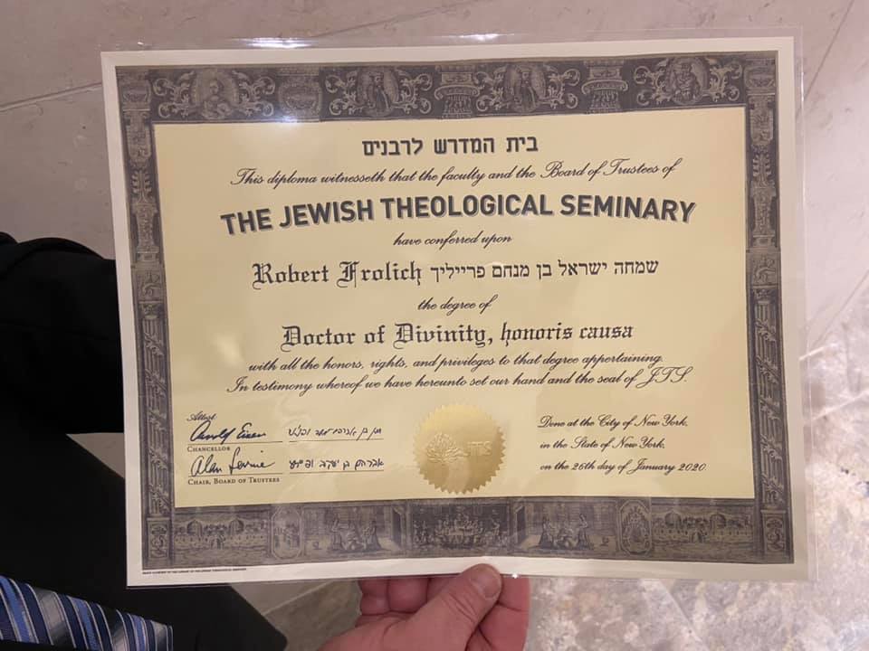Díszdoktori oklevelet kapott dr.Frölich Róbert főrabbi Díszdoktori oklevelet kapott dr.Frölich Róbert főrabbi