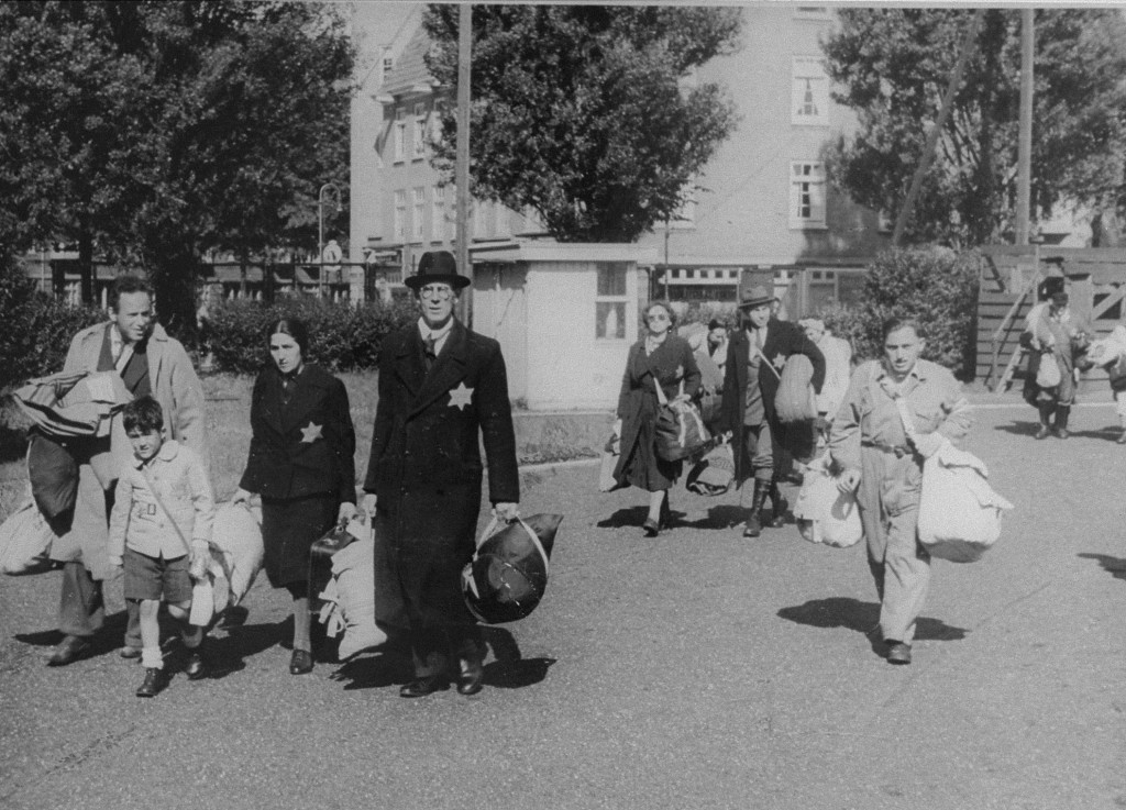 Hetvenöt év után először ismerik el felelősségüket a holokausztért a holland protestánsok Hetvenöt év után először ismerik el felelősségüket a holokausztért a holland protestánsok